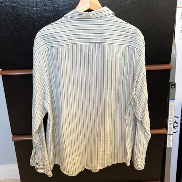 Vintage button down dress/casual shirt - Picture 2 of 4